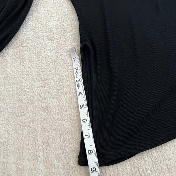 Revolve Lovers & Friends Black Long Sleeve Asymmetrical Ribbed Knit Top M - Picture 8 of 10